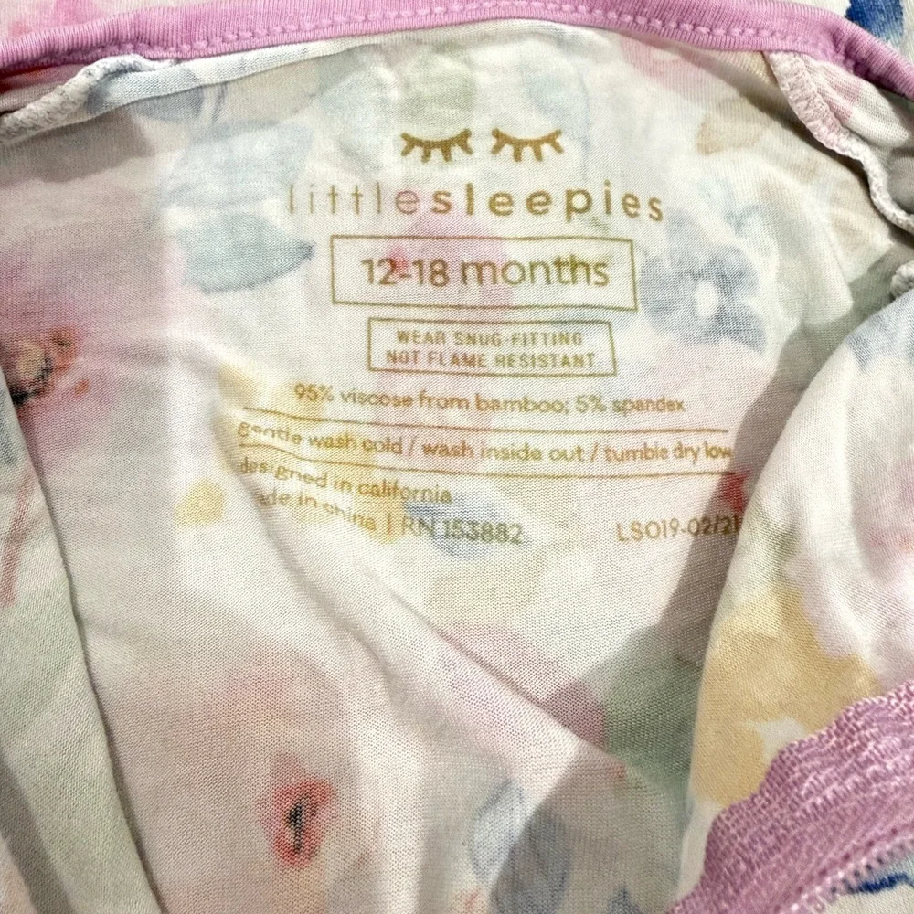 LITTLE SLEEPIES BELLA BLOOMS FLOWER ZIPPIES HTF - Size 12-18 Months Pristine